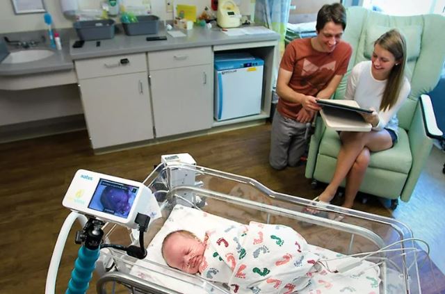 NICU bedside cameras help parents stay connected