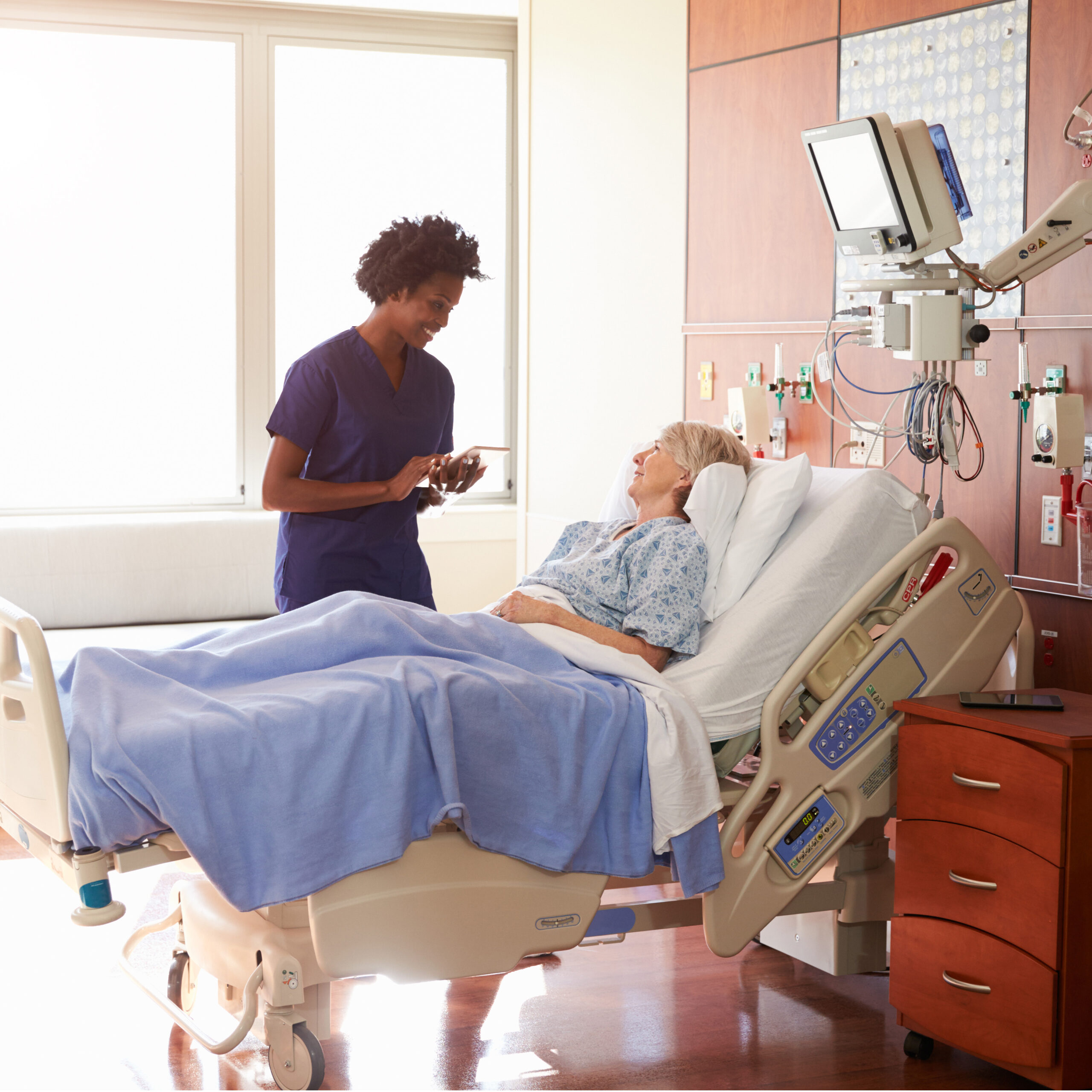 shutterstock_patient in window_circle